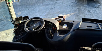 Mercedes Tourismo - 5