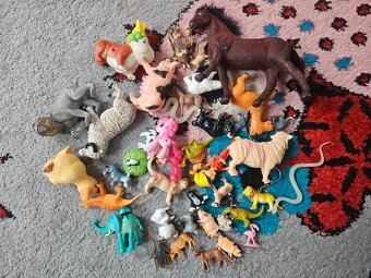 Mix plastových zvířátek - 5