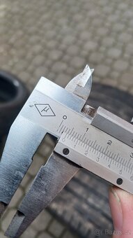 Letní pneu 225/40 R18 - 5