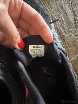 Běžecke boty Asics MetaRide 42,5 - 5