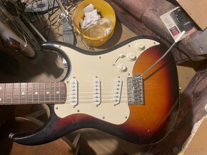 Elektrická kytara AXL - 5