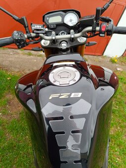Prodám Yamaha FZ8N - 5