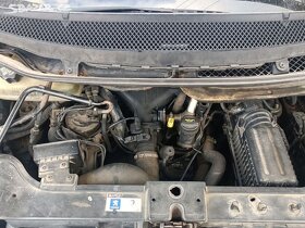 PEUGEOT 807 kombi 6 kvalt RHR 100kw.r.v.2007 - 5