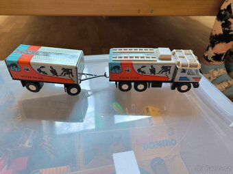 modely aut Tatra - 5
