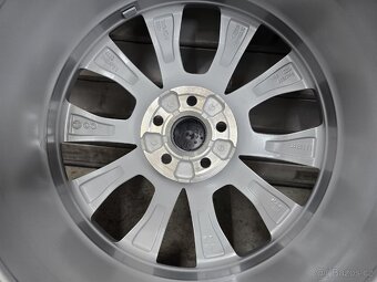 Nová letní sada orig. Škoda Kamiq 215/45 R18 - 5