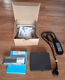 Intel NUC 11 Essential Mini PC Kit (NUC11ATKC2) - 5