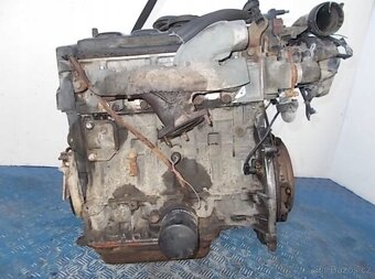BENZÍNOVÝ MOTOR PEUGEOT 205 1.0 45 K - 5