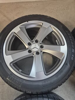Orig.alu kola Mercedes  5x112R18"Et-35.5 - 5