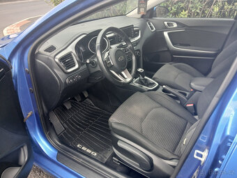 Kia Cee´d Combi 1,0 T-GDI MÁLO NAJETO, DPH - 5