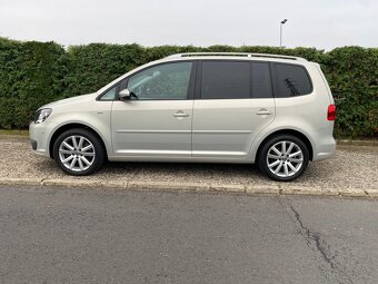 VOLKSWAGEN TOURAN 2.0TDI 103KW . Výbava CUP 2014 - 5