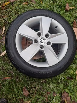 Alu kola 5x112 originál Škoda Octavia III 205/55 R16 - 5
