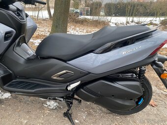 Yamaha Tricity 300 - 5