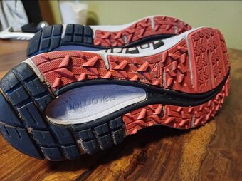 Salomon - 41.5 - 5