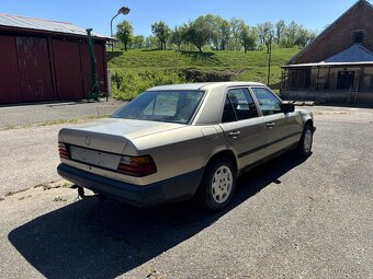 Mercedes W124 250D manual dovoz SRN - 5