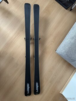 Lyžařský set - lyže 168 cm + lyžáky vel. 29,5 + hole zdarma - 5