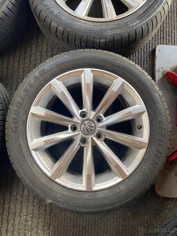 Prodám Originální ALu Volkswagen R17 - 5