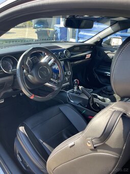Ford Mustang 5.0gt - 5