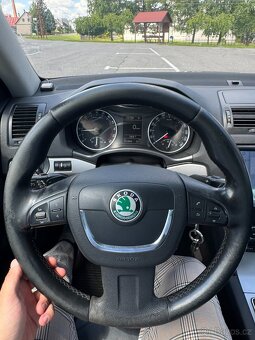 Škoda Octavia 2.0 TDI DSG - 5