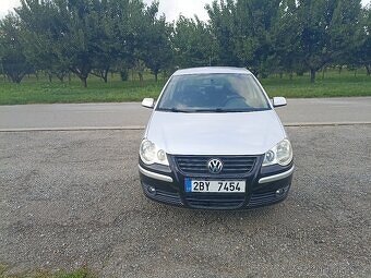 VW Polo 9N3 1.4i Benzín - 5
