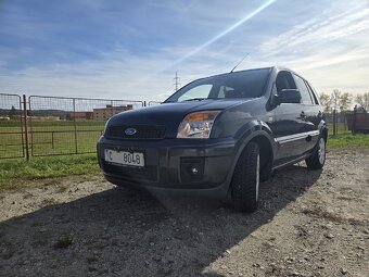 Ford Fusion 1.4i,59kw, nová STK, najeto 90tis km. - 5