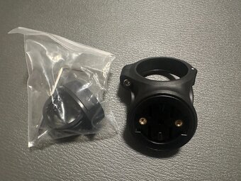 Prodám nové držáky na Garmin Edge a Garmin Varia - 5