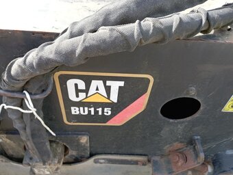 Prodám Zametací zařízení CAT BU 115 - 5