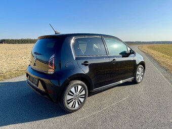VW e-Up - 5