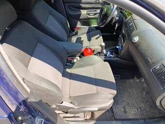 Volkswagen Golf IV - 5