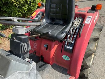 Japonský malotraktor Shibaura P165F, 16 koní - 5