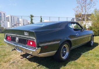 Ford Mustang Mach 1 - 5