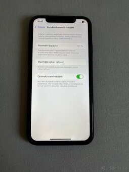 Apple iPhone Xr 128GB Černý - 5