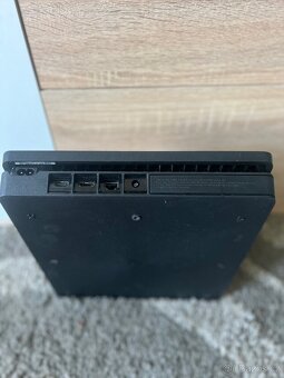 PlayStation 4 SLIM - 5