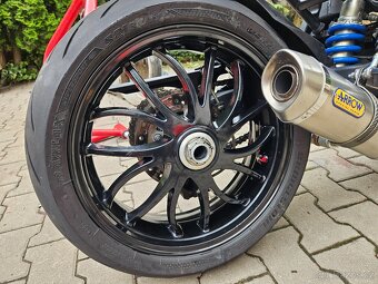 Triumph Speed triple 1050 - 5