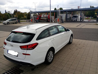 hyundai i30 2022 - Auta na splátky bez přijmů a registrů - 5