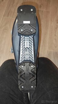 Lyže + přezkáče - 5