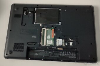 Notebook Compaq Presario CQ57-431sc na náhradní díly - 5