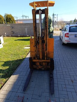 Vysokozdvyžný vozik - 5