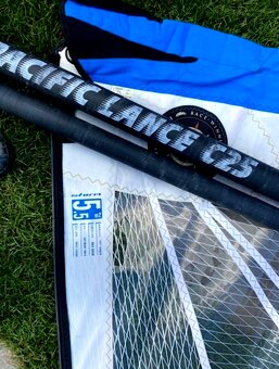 carbonové oplachtění na Windsurfing 5,5m - 5