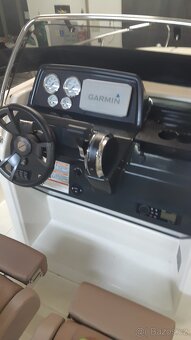 Quicksilver Activ 555 - 5