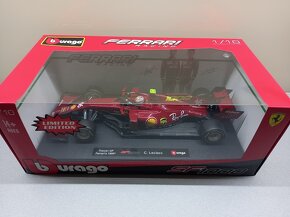 8x F1 FERRARI LECLERC VETTEL SAINZ RAIKKONEN BURAGO 1:18 - 5
