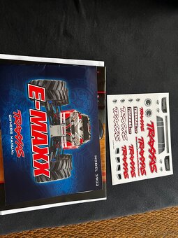 Prodam model Traxxas 1:10 - 5