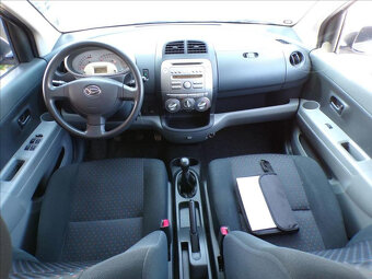 Daihatsu Sirion 1,0 i - 5