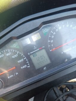 Honda Varadero XL125 - 5