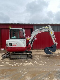 Pásový bagr TAKEUCHI TB230 - 5