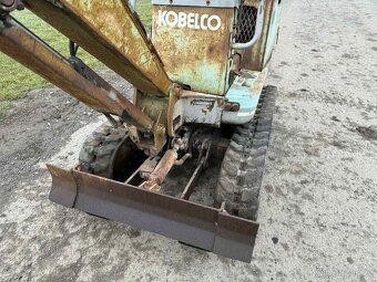 JAPONSKÝ MINIBAGR KOBELCO SK007 750KG - 5
