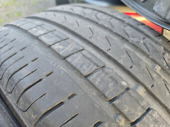 Prodám 2x letní pneu Pirelli 235/50 R19 99V - 5