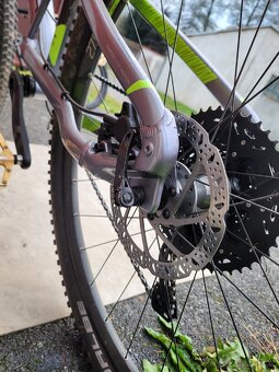 ROCKRIDER ST900 S - horské "celopéro" 27,5" - 5