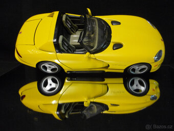 Dodge Viper RT/10 žlutý Bburago 1/18 - 5