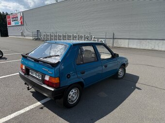 ŠKODA FAVORIT 135LS - 1.majitel - Garážováno - Pěkný - 5