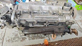 Hlava 2.4 d volvo - 5